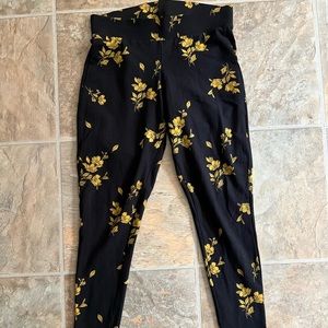 Torrid floral leggings size 00